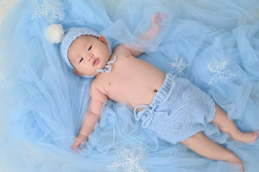 德阳宝宝几个月会认人